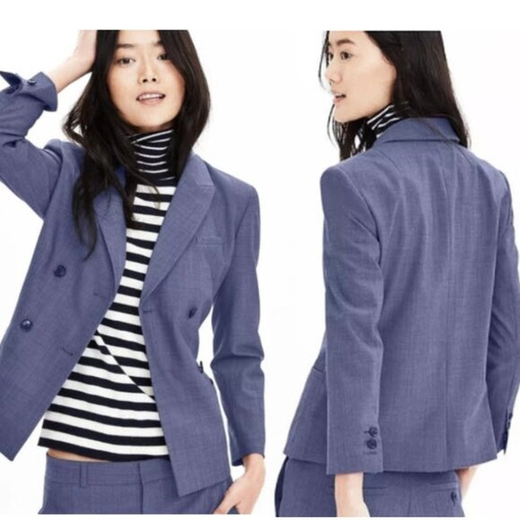 Banana Republic Blue Lightweight Wool Double Breasted Blazer Size 6 - Picture 1 of 16